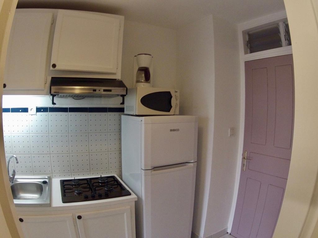 A Deux Pas De L'Ocean Appartement Saint-Gilles-les-Bains Buitenkant foto
