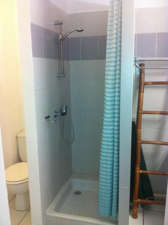 A Deux Pas De L'Ocean Appartement Saint-Gilles-les-Bains Buitenkant foto